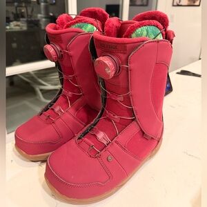 Women’s Snowboard Boots